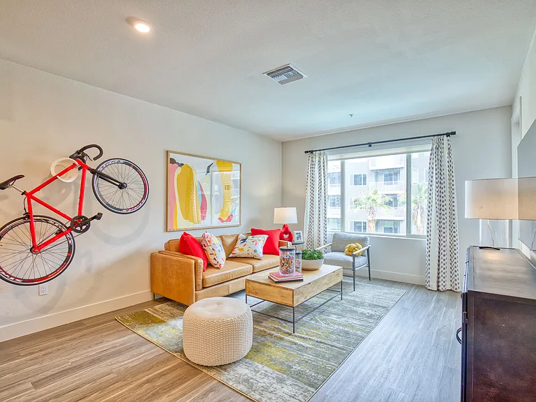 Aya Apartments — Photo 12