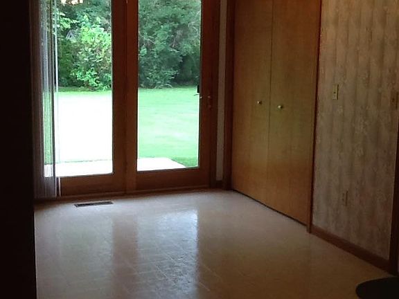 3rd image of 51911 Meadow Knoll Dr