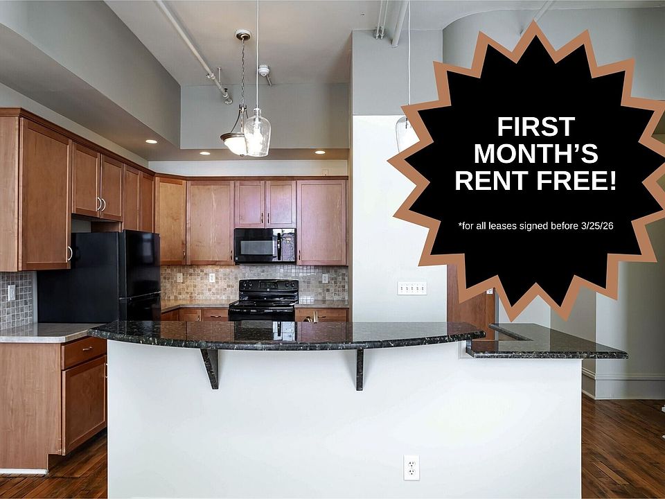 Elevate your lifestyle at Warner Lofts, where modern luxury meets comfort. Enjoy a spacious kitchen with sleek countertops and modern appliances. Take advantage of our special offer: your first month's rent is free! Explore your new home today.