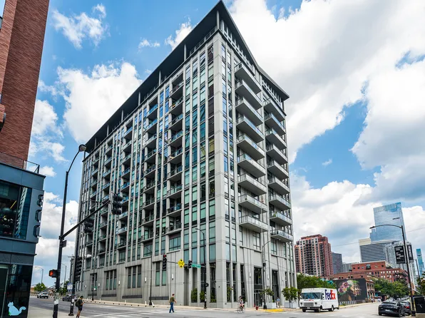 740 W Fulton St APT 1212, Chicago, IL 60661