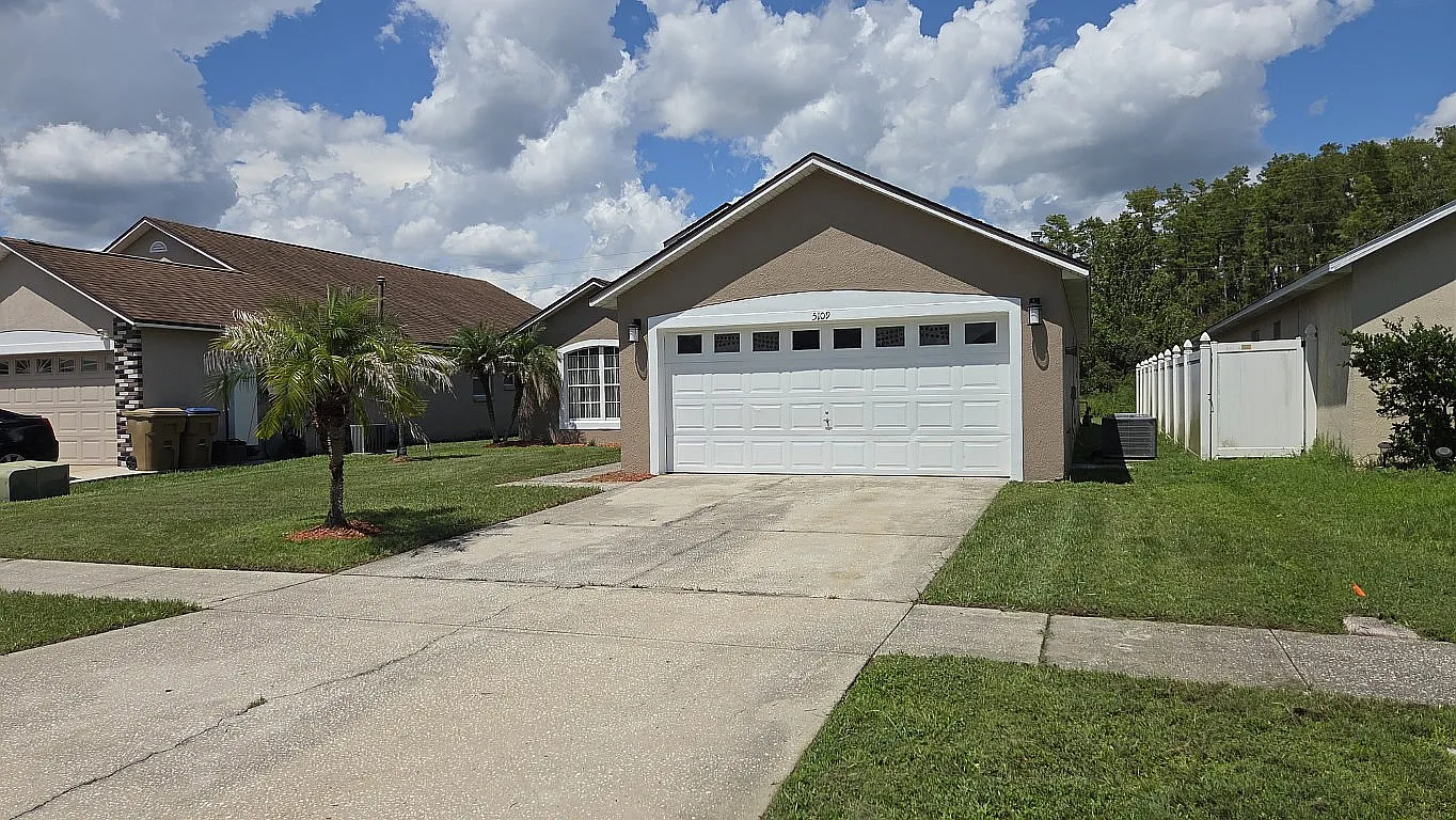 3 bed, 1480 sqft, $2,100 — Photo 3