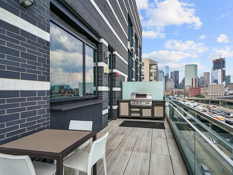 40 Traveler St #502 — Photo 19