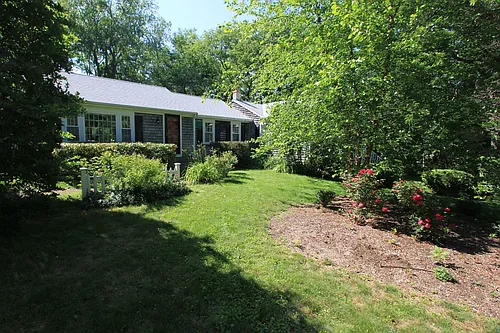 1107 Sandwich Rd Photo 1