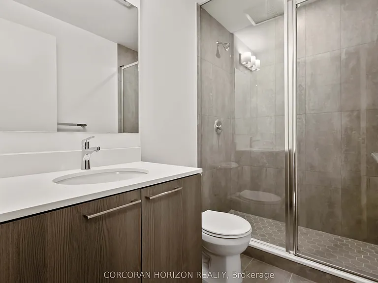 7437 Kingston Rd #1001 — Photo 5
