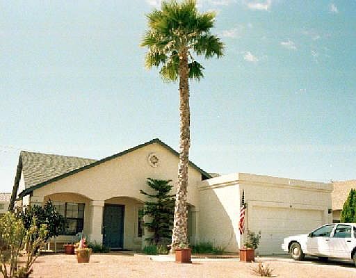 1st image of 631 W SHERRI Drive #L@@K >