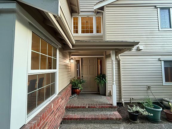 4th image of 138 145th Pl SE #138