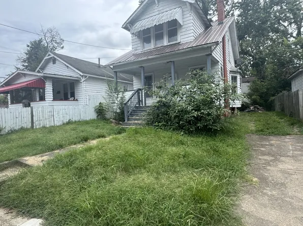 112 Park Dr, Charleston, WV 25302