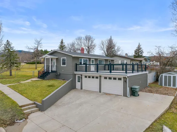 122 David Dr, Sturgis, SD 57785