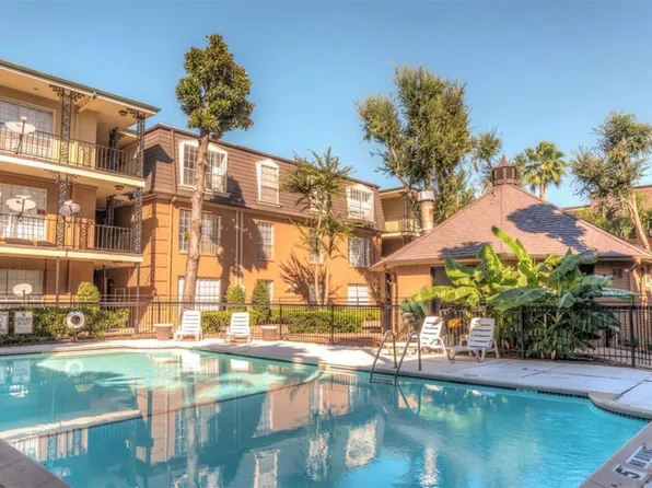 9407 Westheimer Rd #305, Houston, TX 77063