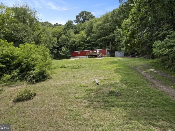 100 Ridge Rd, Mount Holly Springs, PA 17065