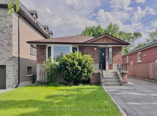 167 Churchill Ave #BASEMENT, Toronto, ON M2N1Z3