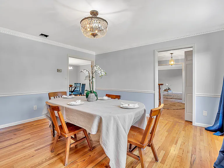 6 Meester St — Photo 9
