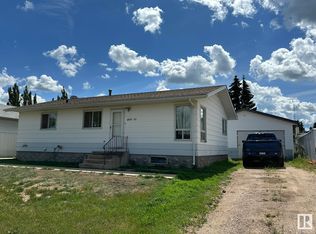 4325 55th Ave, Smoky Lake, AB T0A3C0