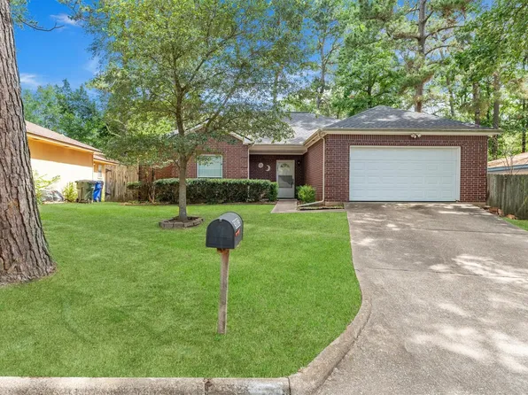 3003 Brook Dr, Huntsville, TX 77340