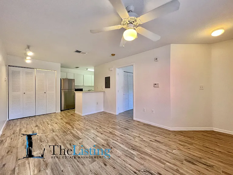 9126 Lake Chase Island Way — Photo 5