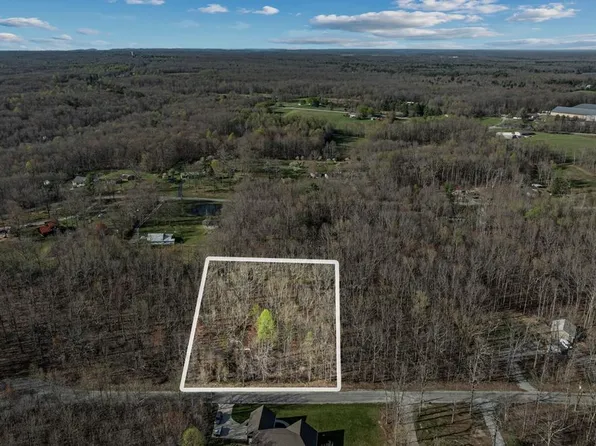 Diamond Dr, Monterey, TN 38574