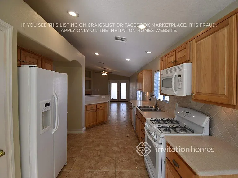 4432 Meadowlark Wing Way — Photo 4