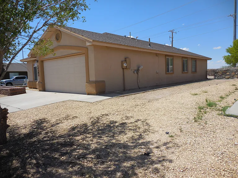 14301 Desert Orchid Dr — Photo 2