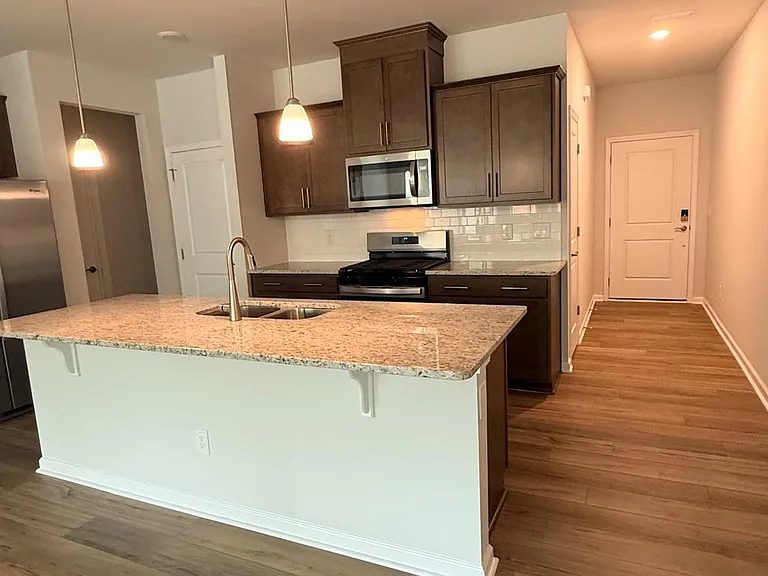 1413 Everton Ave #A — Photo 3