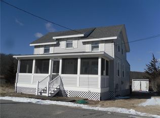 27 Champlain Dr, Old Lyme, CT 06371