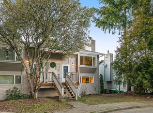 18428 SW Castle Ct, Beaverton, OR 97007