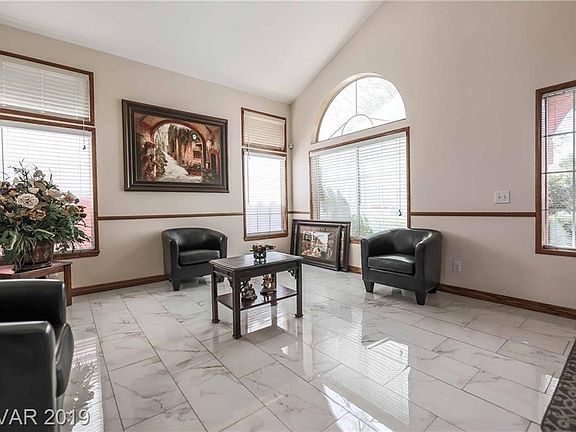 5th image of 8892 Norco Dr