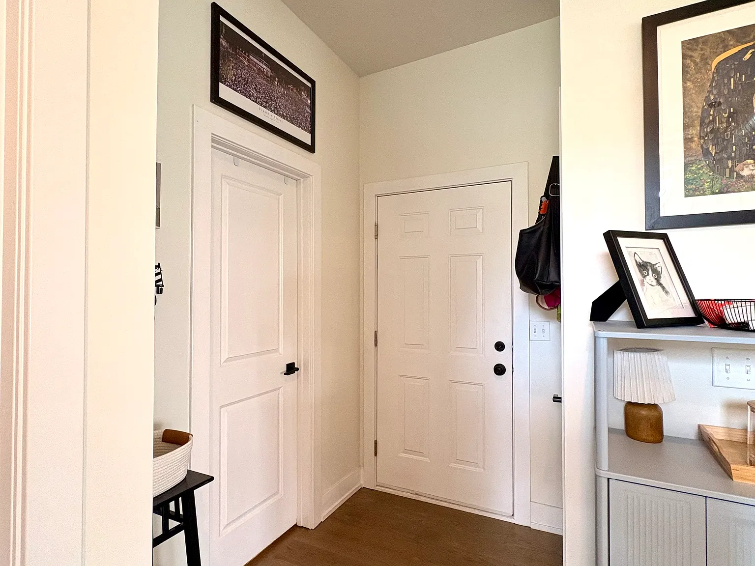 2 bed, $2,900 — Photo 2