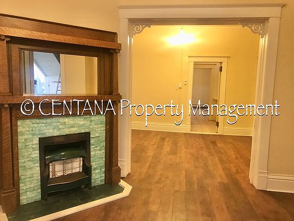 2nd image of 728 W Granite St #728
