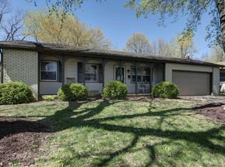 2423 S Westwood Ave, Springfield, MO 65807