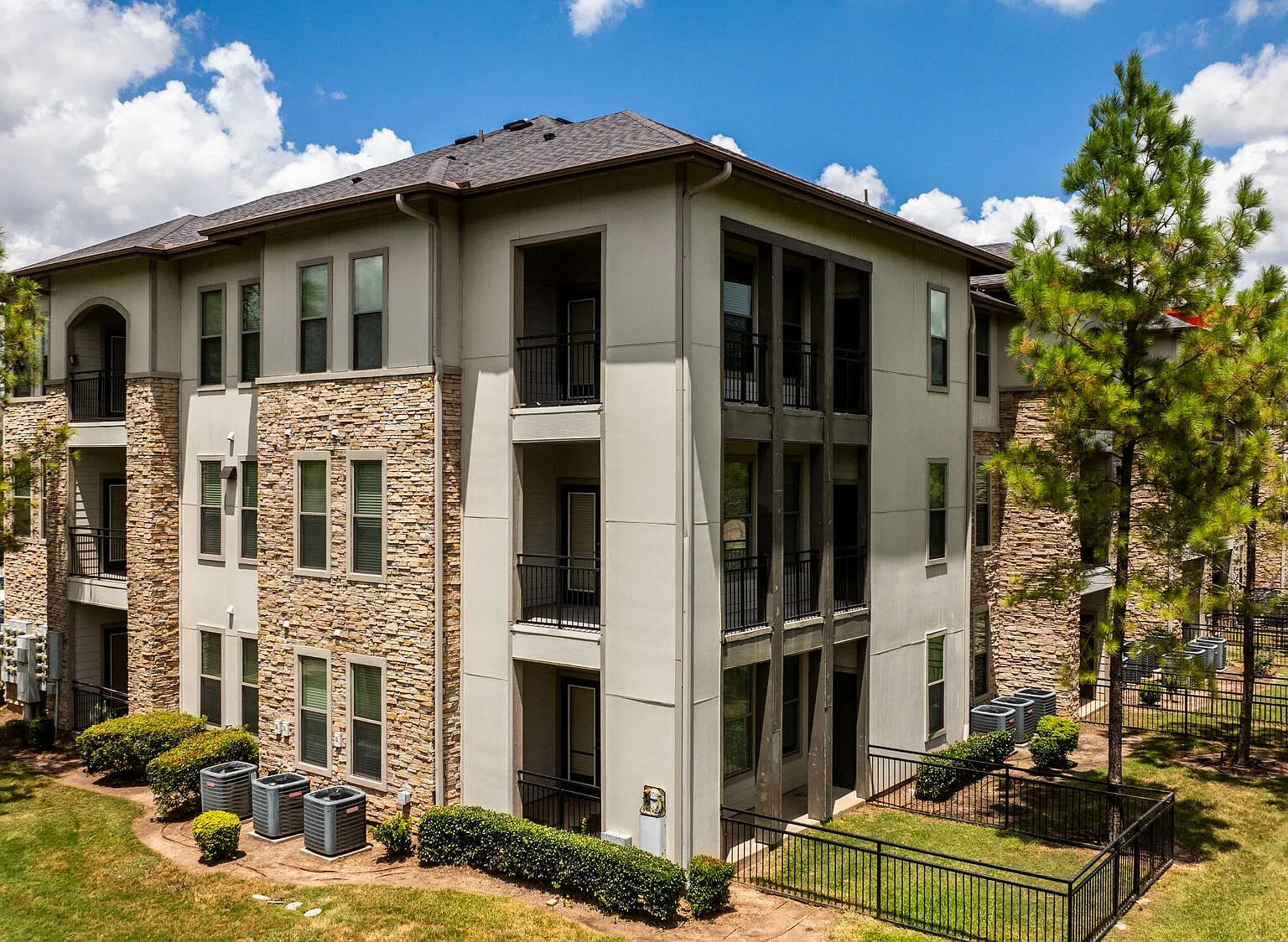 Olympus at Waterside Estates — Photo 3