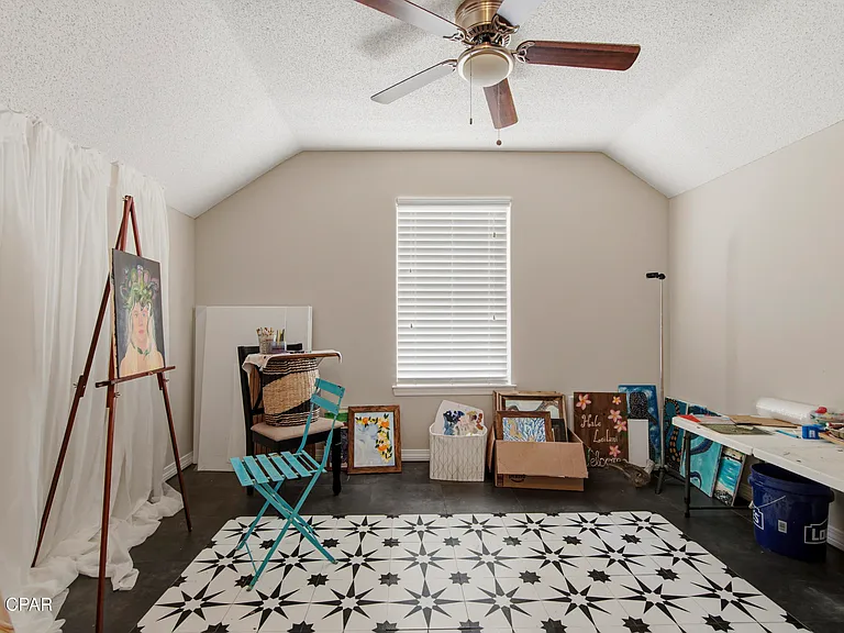 855 Mande Ct — Photo 39