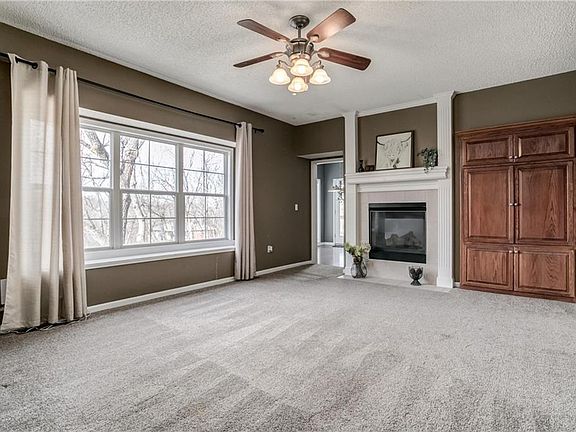 4th image of 4018 N 108th Ct