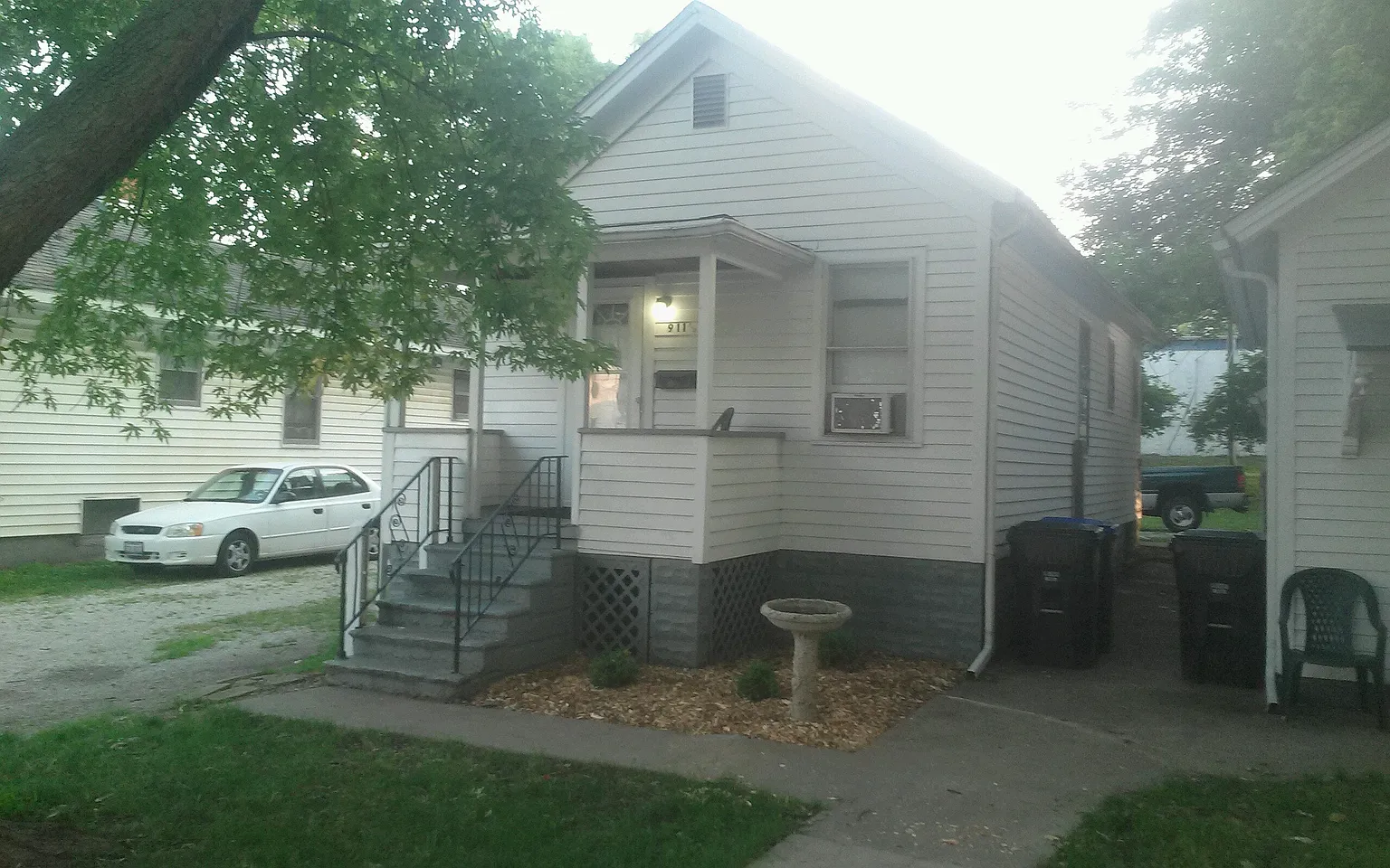 911 W Monroe St photo 1
