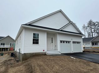 30 Venus Way #15, Pelham, NH 03860