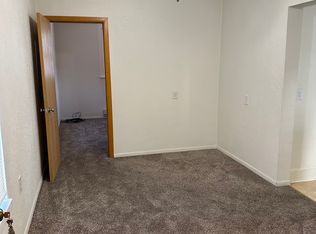 2748 Washington St #2748, Dubuque, IA 52001