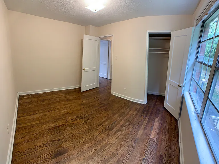 1691 Valley Ave — Photo 26