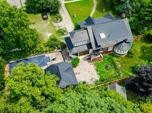 2032 Coronation Blvd, Cambridge, ON N3H 3S5