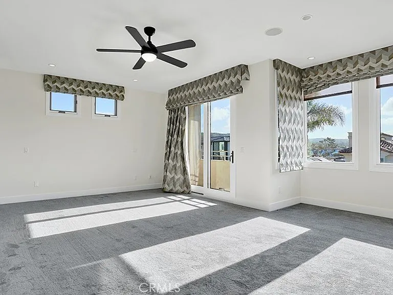 243 Poppy Ave — Photo 37
