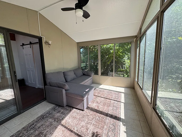 415 Chester Rd — Photo 13