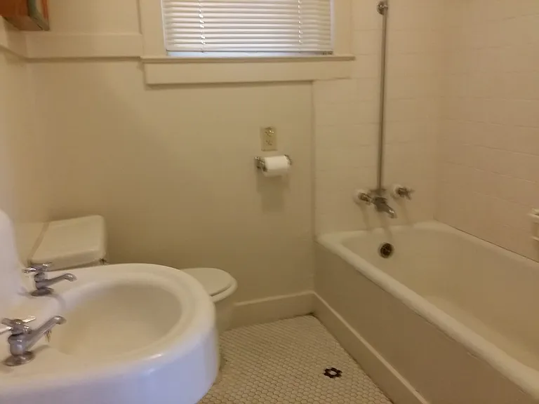 1505 T St #1 — Photo 5