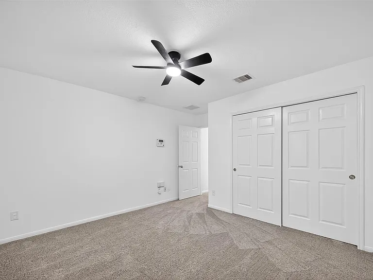 15807 Sonoma Park Dr — Photo 41