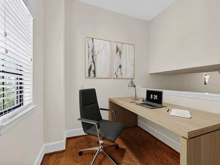 5305 Lillian St #B — Photo 17