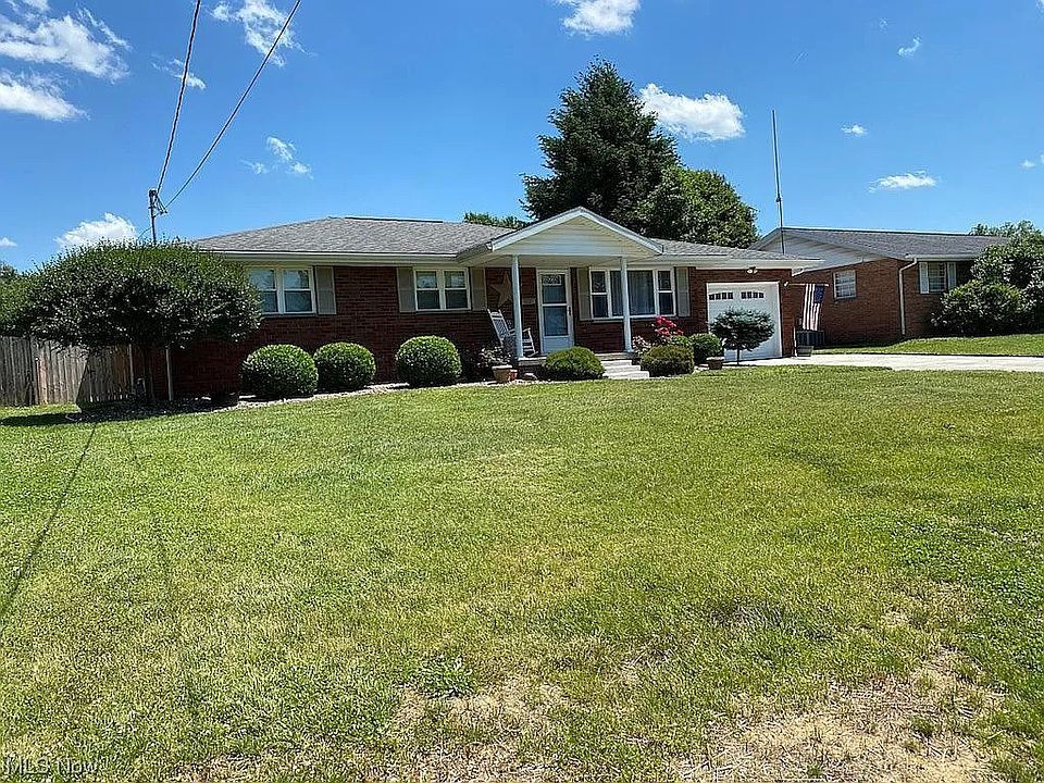 1st image of 818 Westview Dr