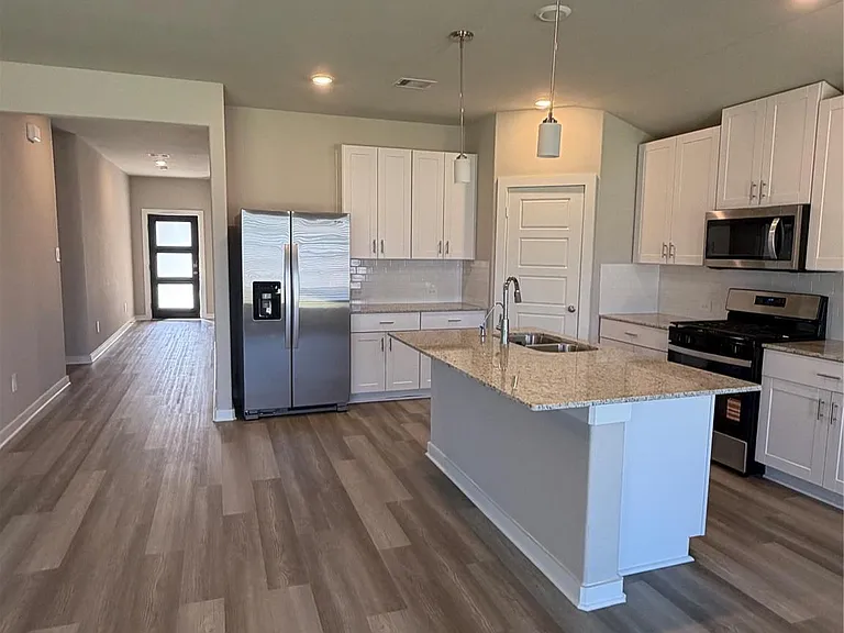 1484 Waggoner Ranch Trl — Photo 7