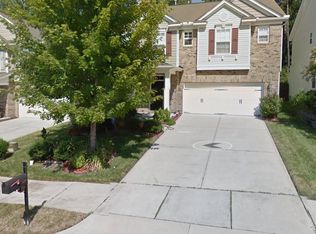 528 Emerald Downs Rd, Cary, NC 27519