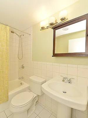 Rented by Cooper & Cooper Real Estate | media 28