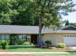 2162 SE Meadow Lark Dr, Hillsboro, OR 97123
