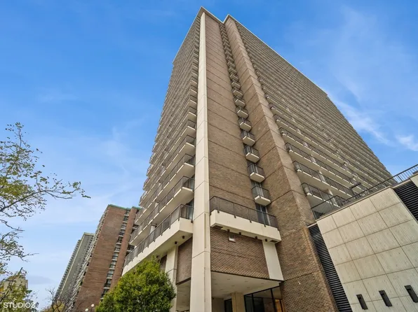 5855 N Sheridan Rd APT 15G, Chicago, IL 60660