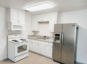Nice Apartment-Close to UCD Med Center!