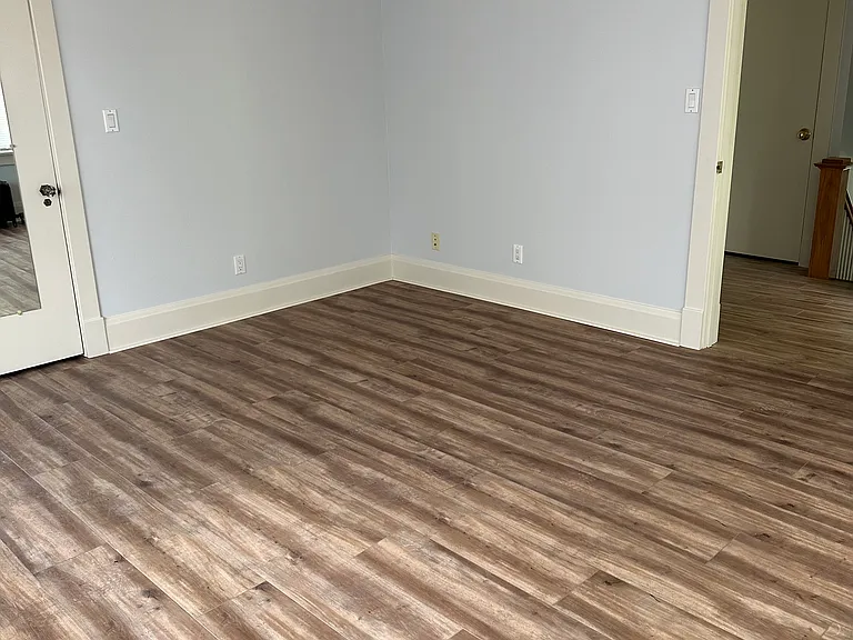 1110 N Maplewood Ave — Photo 11